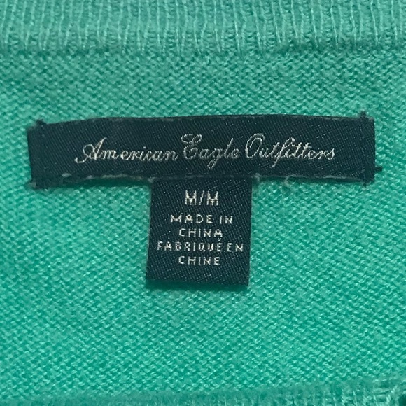 American Eagle Outfitters- teal top - Picture 4 of 9